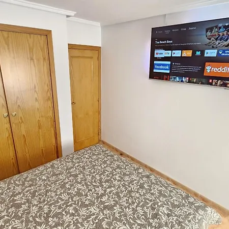 San Pascual With 3 Bedrooms And A Swimming Pool * Torrevieja