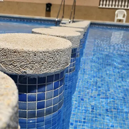 San Pascual With 3 Bedrooms And A Swimming Pool * Torrevieja